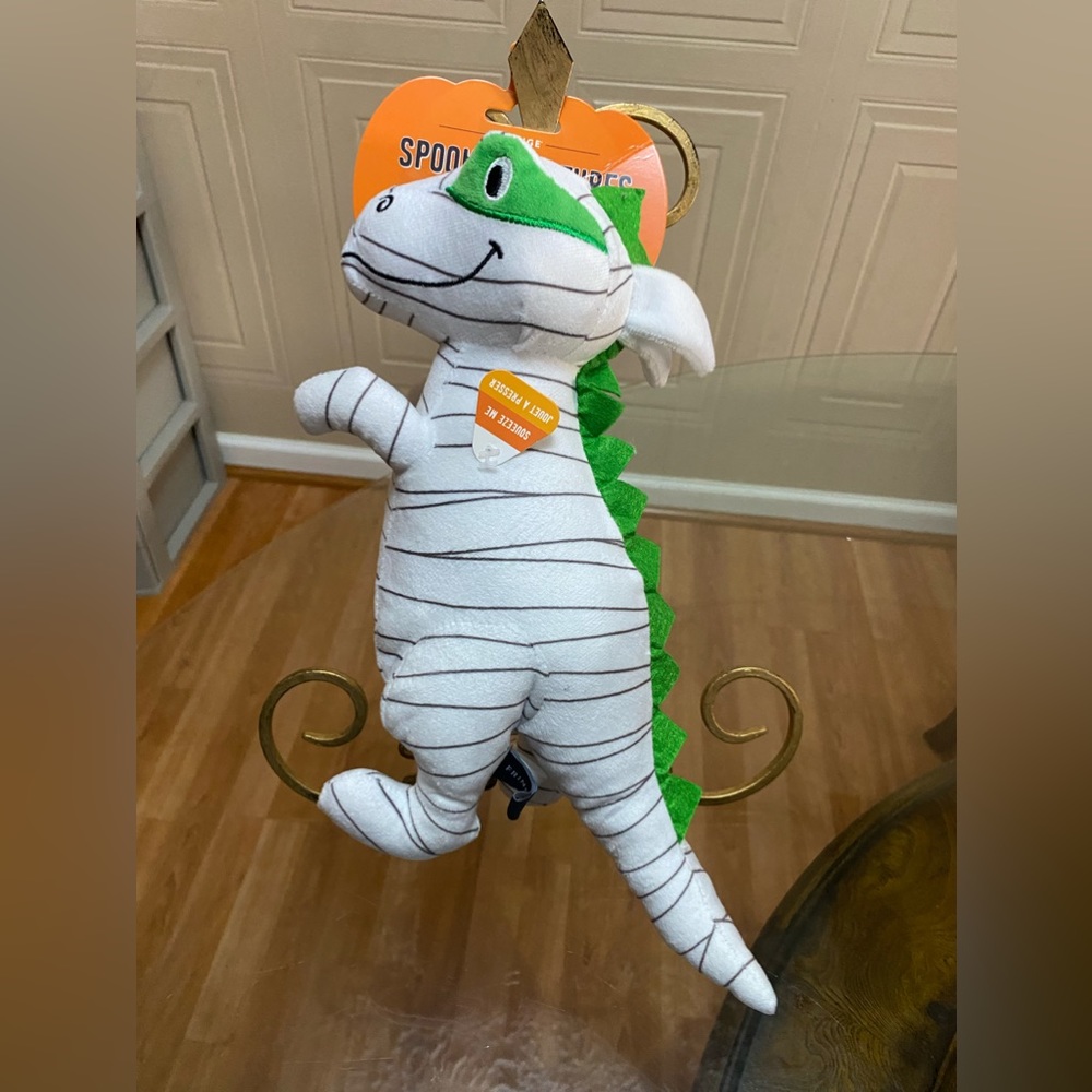 - Fringe Mommy Dinosaur Dog Toy With Squeaker.